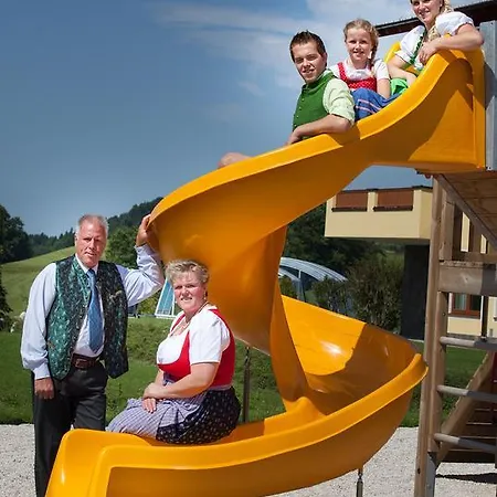 Hotell Panorama Leidingerhof Mondsee