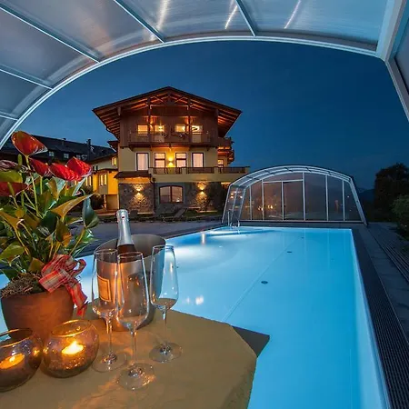 Отель Panorama Leidingerhof Мондзее