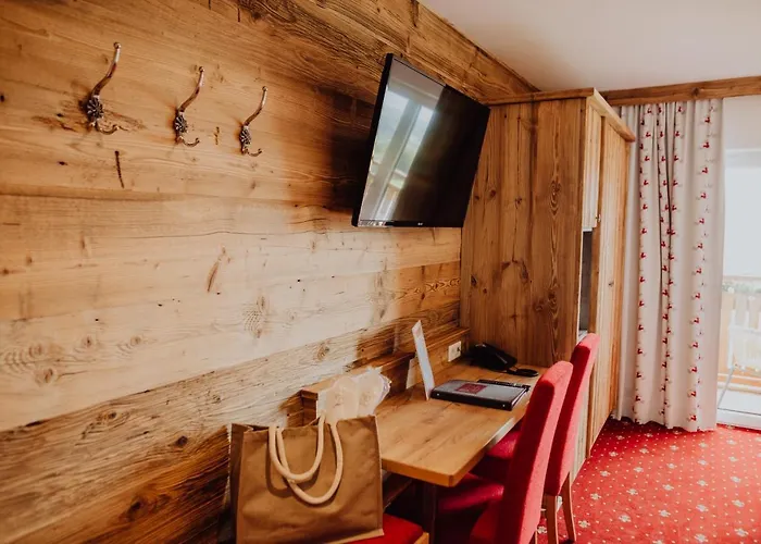 Otel Panorama Leidingerhof